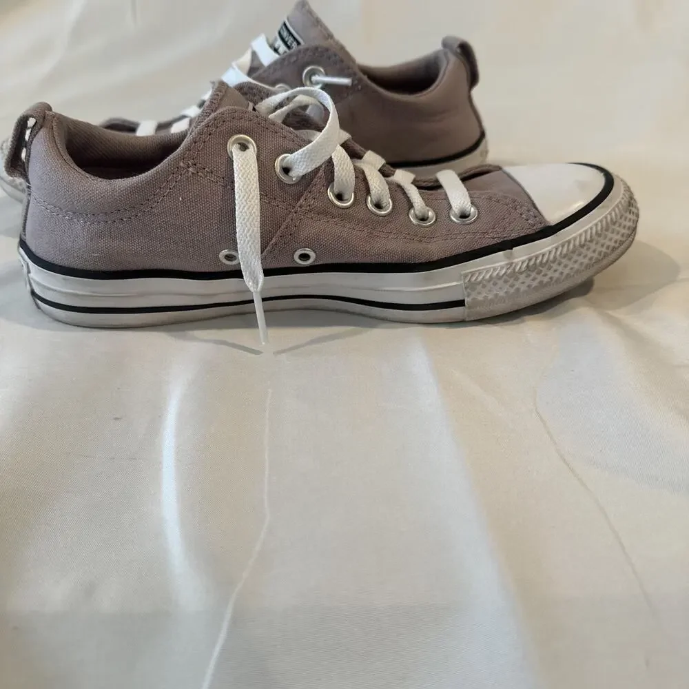 Converse Chuck Taylor All Star Unisex kids Size 7 / Gray